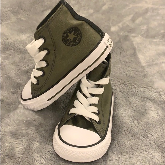 army converse sneakers